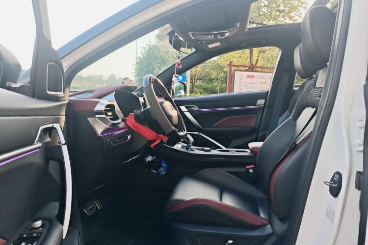 Used Geely Auto Coolray 2020 PRO 260T DCT Ranger Interior 3