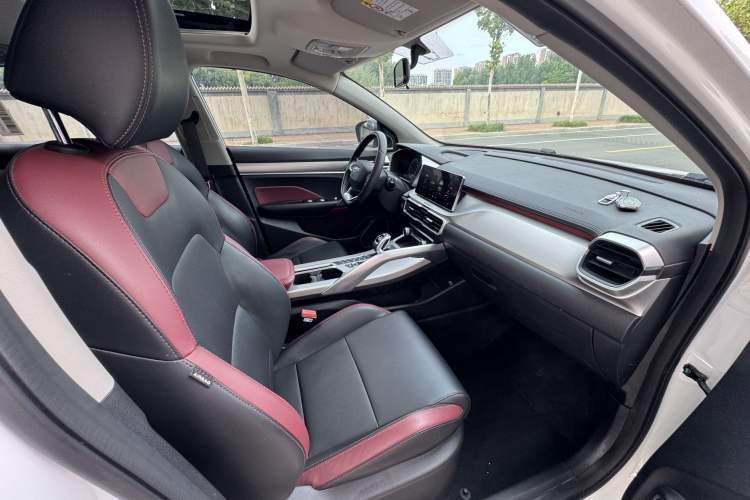 Used Geely Auto Coolray 2020 Facelift 240T DCT Hunter Interior 6