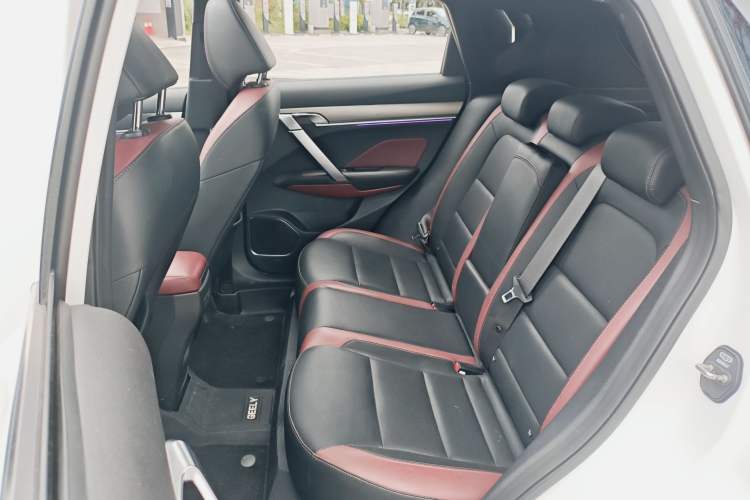 Used Geely Auto Coolray 2020 PRO 260T DCT Ranger Interior 6