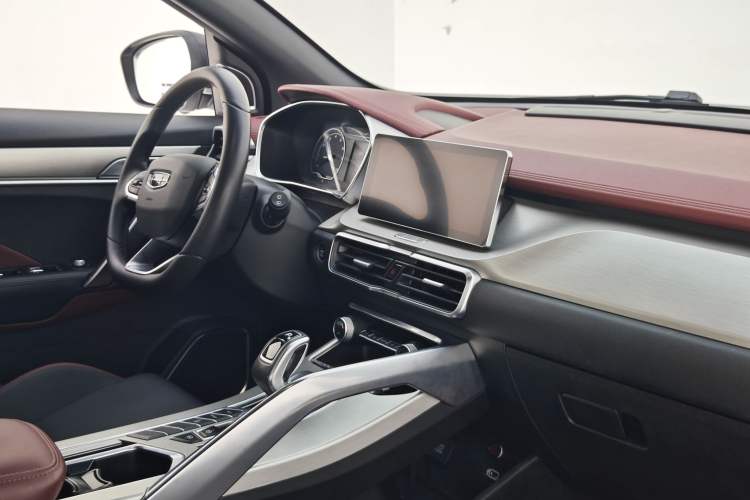 Used Geely Auto Coolray 2020 PRO 260T DCT Light Knight BSG Interior 6