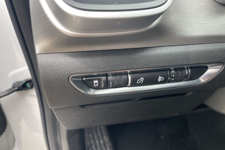 Used Geely Auto Coolray 2020 Facelift 240T DCT Hunter Interior 8