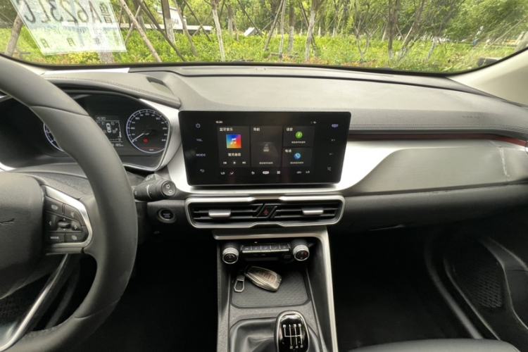 Used Geely Auto Coolray 2020 240T Manual Archer Interior 9