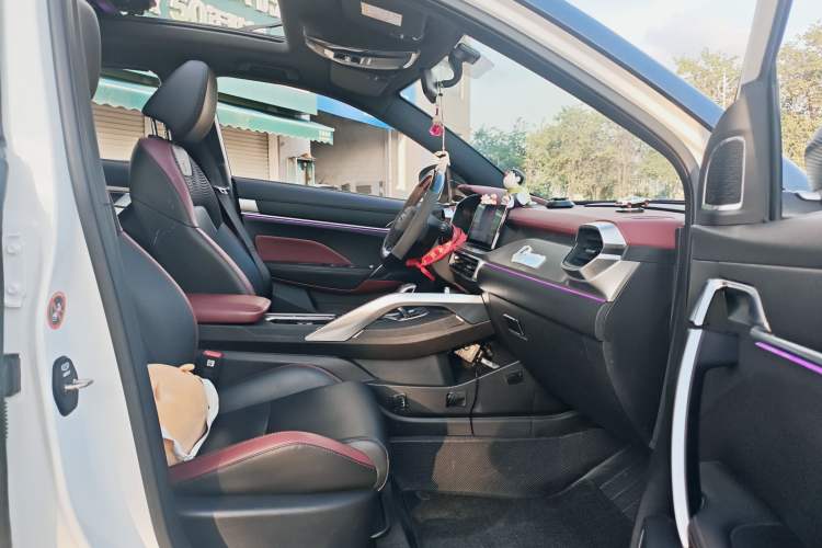 Used Geely Auto Coolray 2020 PRO 260T DCT Ranger Interior 9