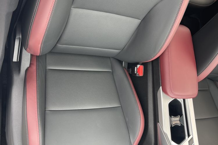 Used Geely Auto Coolray 2020 Facelift 240T DCT Hunter Interior 9