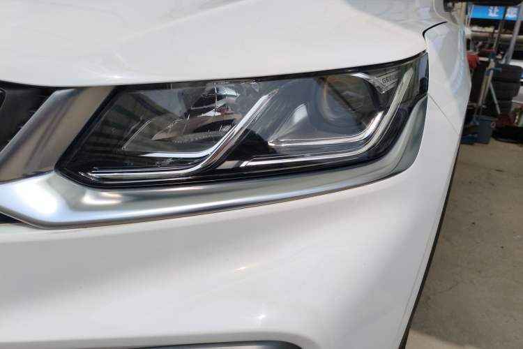 Used Geely Auto Coolray 2020 Facelift 240T DCT Hunter Left Front Headlight
