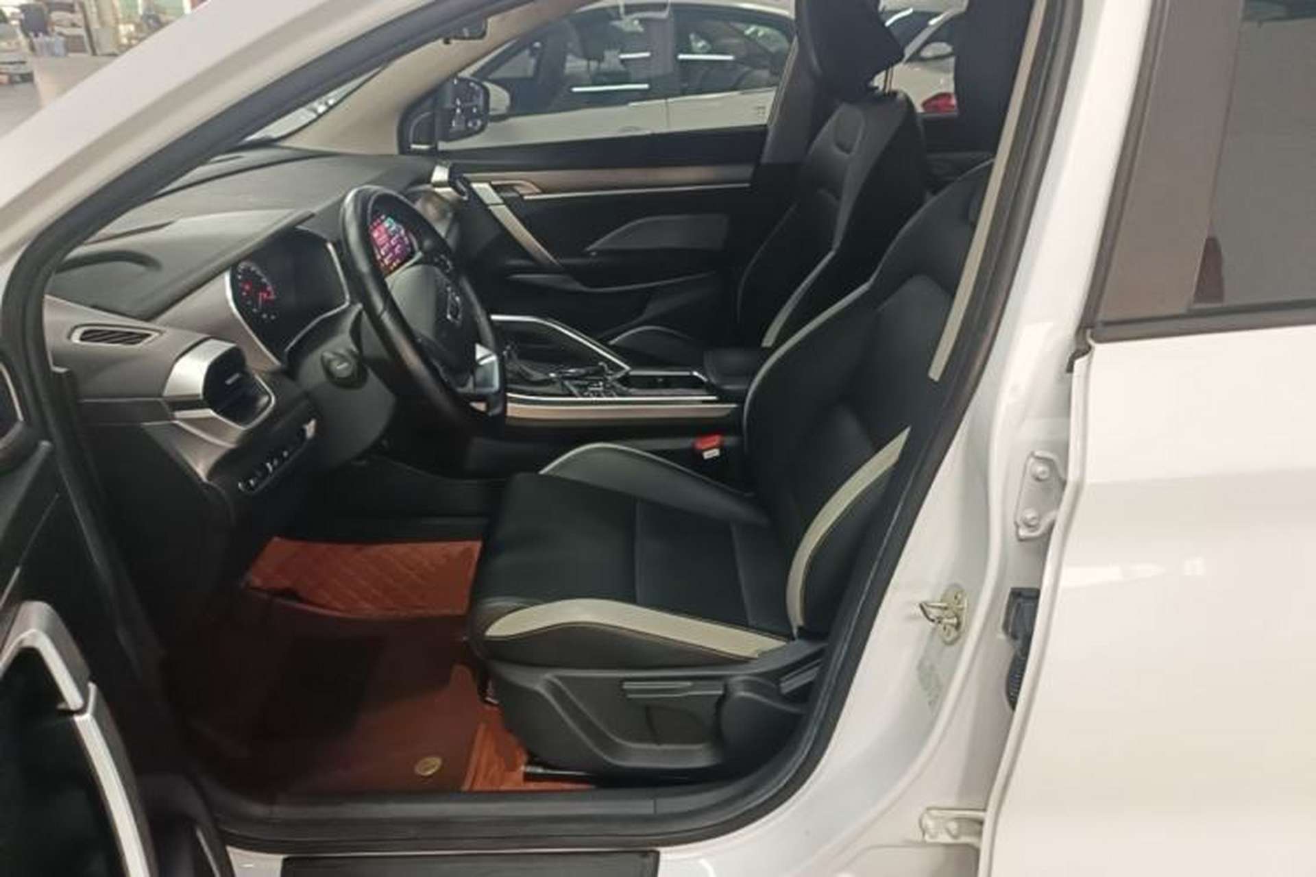 Used Geely Auto Coolray 2020 PRO 240T DCT Hunter Left Front Seat