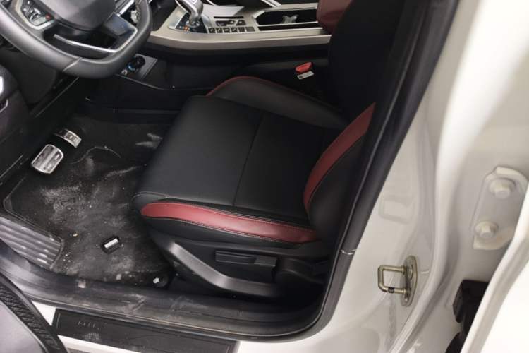 Used Geely Auto Coolray 2020 PRO 260T DCT Knight Left Front Seat