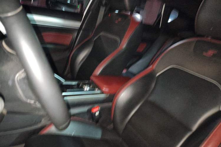Used Geely Auto Coolray 2020 PRO 260T DCT Knight Left Front Seat