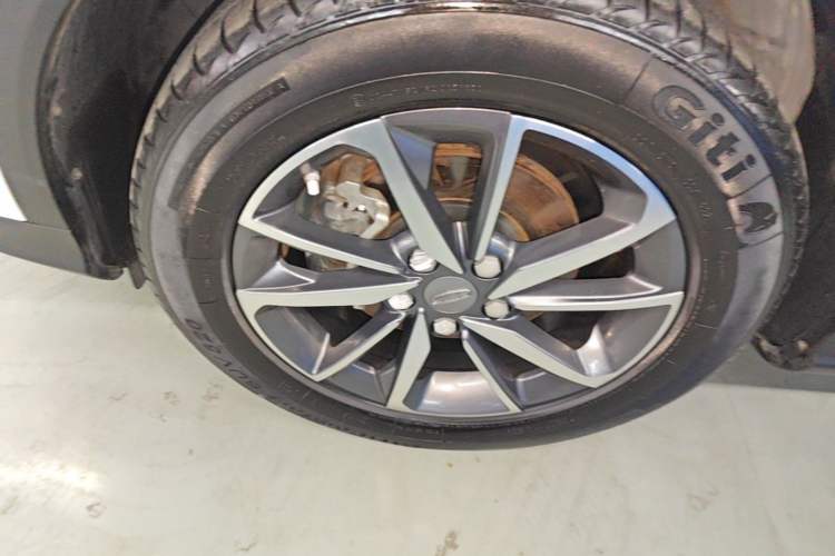 Used Geely Auto Coolray 2020 240T Manual Archer Left Front Wheel Hub