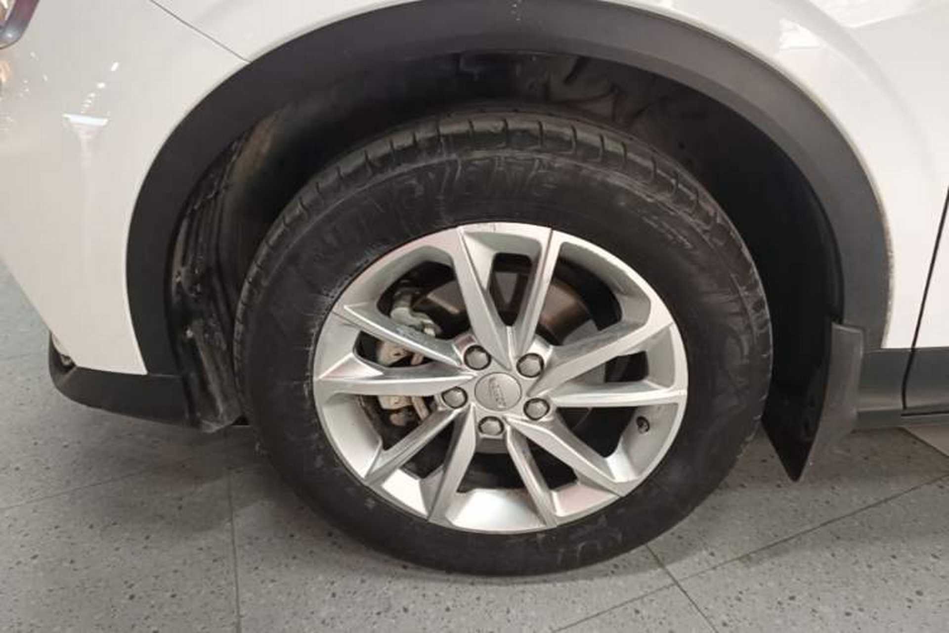 Used Geely Auto Coolray 2020 PRO 240T DCT Hunter Left Front Wheel Hub