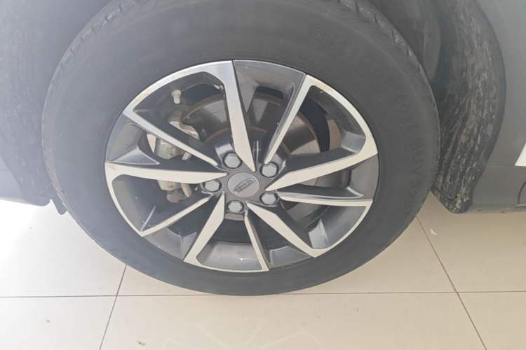 Used Geely Auto Coolray 2020 Facelift 240T DCT Hunter Left Front Wheel Hub