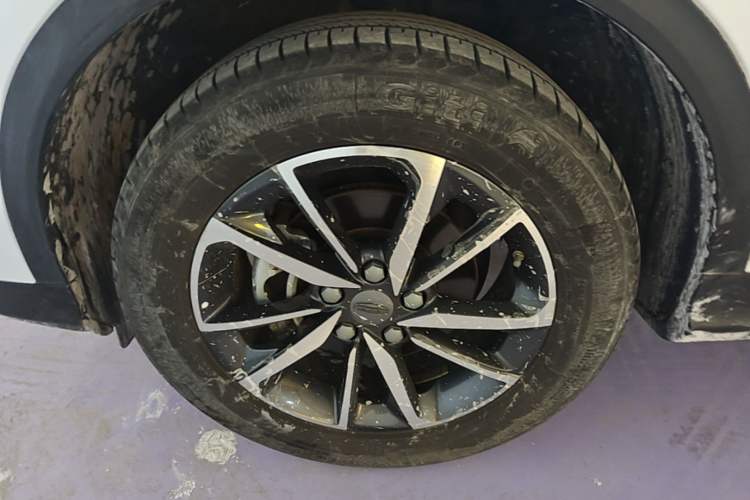 Used Geely Auto Coolray 2020 Facelift 240T DCT Hunter Left Front Wheel Hub