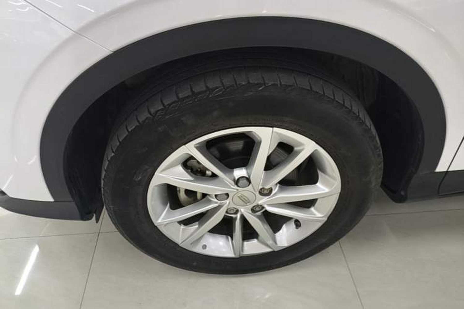Used Geely Auto Coolray 2020 PRO 240T DCT Hunter Left Front Wheel Hub