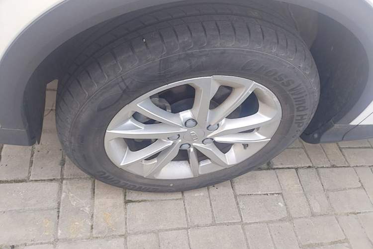Used Geely Auto Coolray 2020 PRO 240T DCT Hunter Left Front Wheel Hub