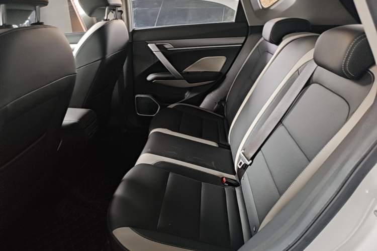 Used Geely Auto Coolray 2020 PRO 240T DCT Hunter Left Rear Seat