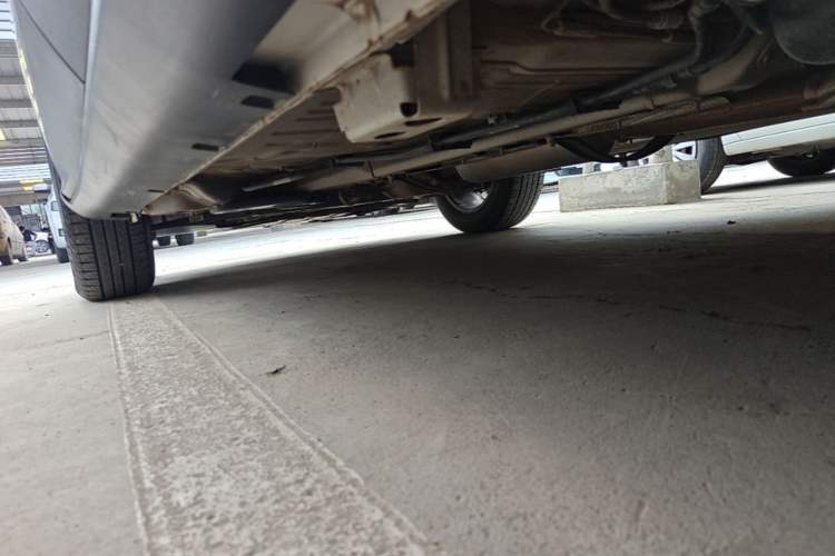 Used Geely Auto Coolray 2020 240T Manual Archer Left Side Sill
