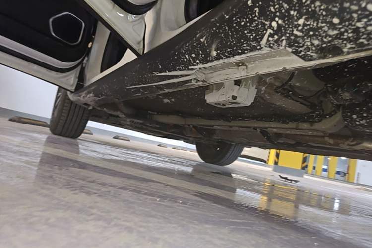 Used Geely Auto Coolray 2020 Facelift 240T DCT Hunter Left Side Sill