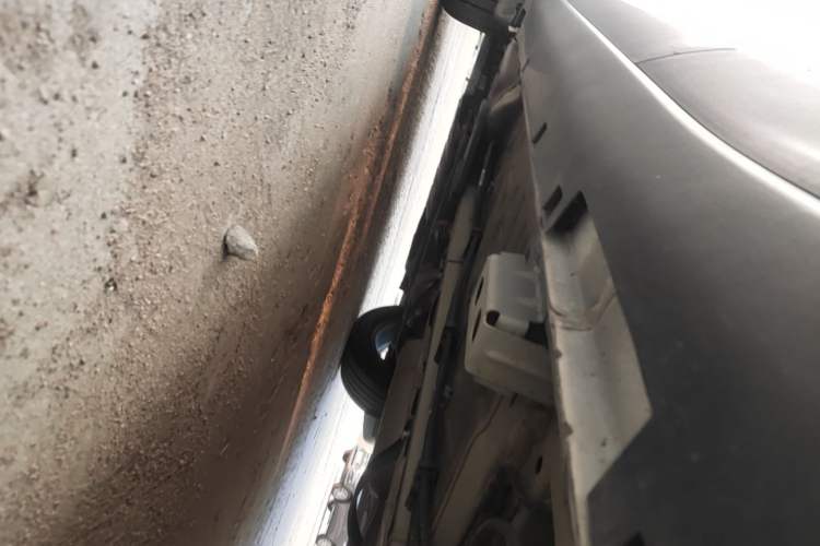 Used Geely Auto Coolray 2020 240T Manual Archer Left Side Sill