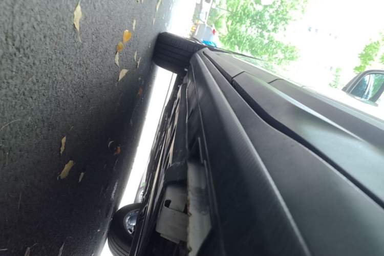 Used Geely Auto Coolray 2020 PRO 260T DCT Ranger Left Side Sill