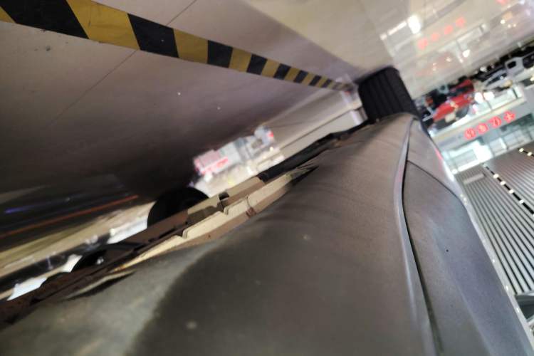 Used Geely Auto Coolray 2020 Facelift 240T DCT Hunter Left Side Sill