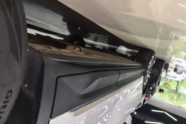 Used Geely Auto Coolray 2020 PRO 260T DCT Knight Left Side Sill