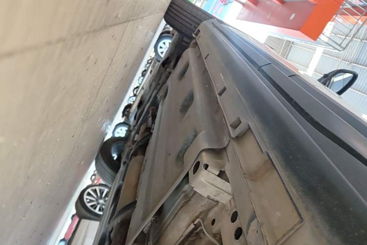 Used Geely Auto Coolray 2020 PRO 260T DCT Light Knight BSG Left Side Sill