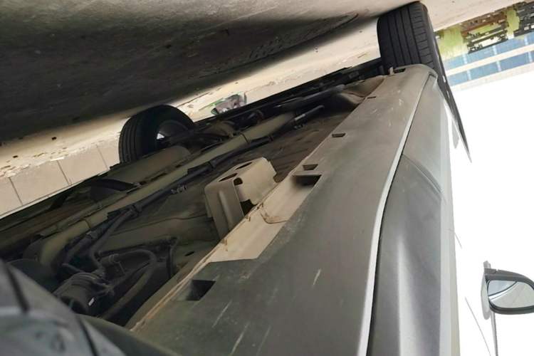 Used Geely Auto Coolray 2020 240T Manual Archer Left Side Sill