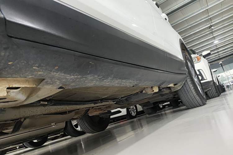Used Geely Auto Coolray 2020 Facelift 240T DCT Hunter Left Side Sill