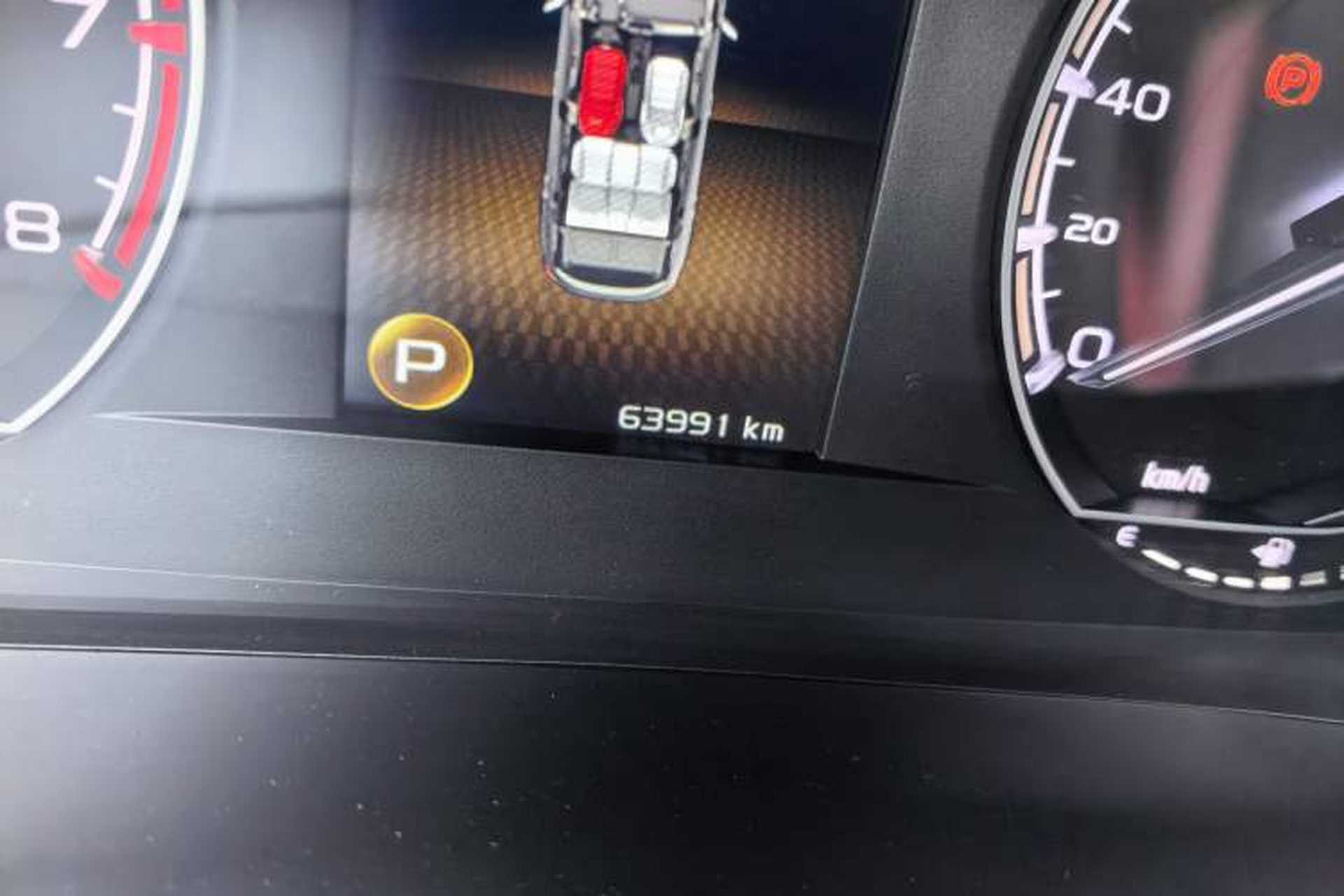 Used Geely Auto Coolray 2020 PRO 260T DCT Knight Odometer Close Up