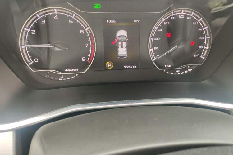 Used Geely Auto Coolray 2020 PRO 260T DCT Knight Odometer Close Up