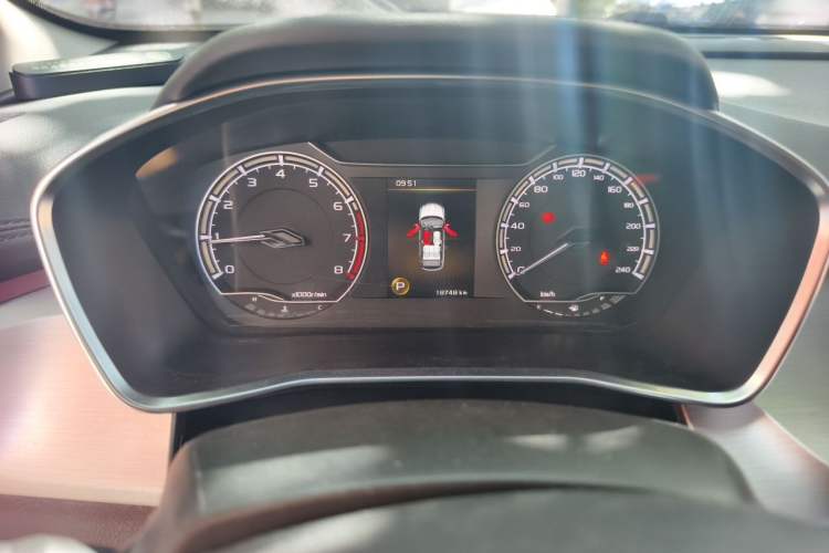 Used Geely Auto Coolray 2020 PRO 240T DCT Hunter Odometer Close Up