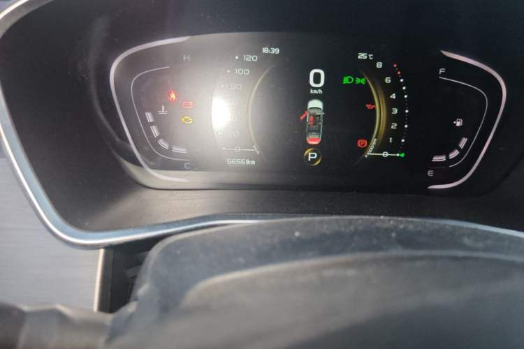 Used Geely Auto Coolray 2020 PRO 260T DCT Ranger Odometer Close Up