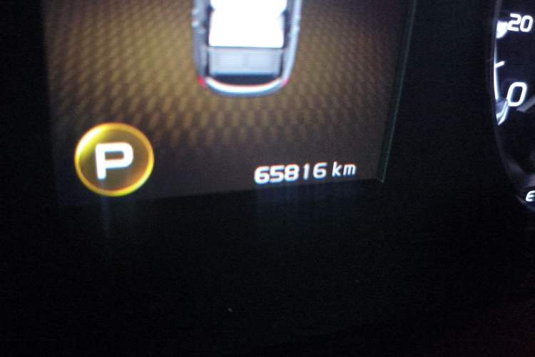 Used Geely Auto Coolray 2020 PRO 260T DCT Knight Odometer Close Up