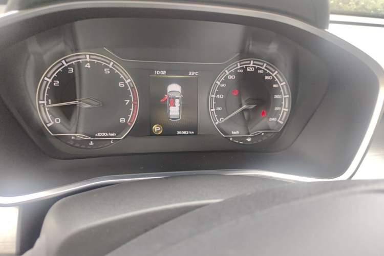 Used Geely Auto Coolray 2020 PRO 240T DCT Hunter Odometer Close Up