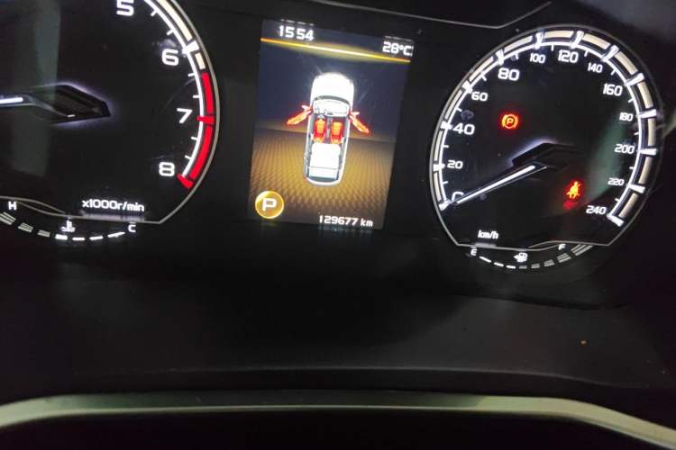 Used Geely Auto Coolray 2020 PRO 240T DCT Hunter Odometer Close Up