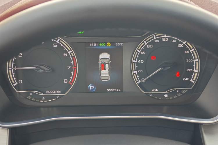 Used Geely Auto Coolray 2020 PRO 260T DCT Light Knight BSG Odometer Close Up