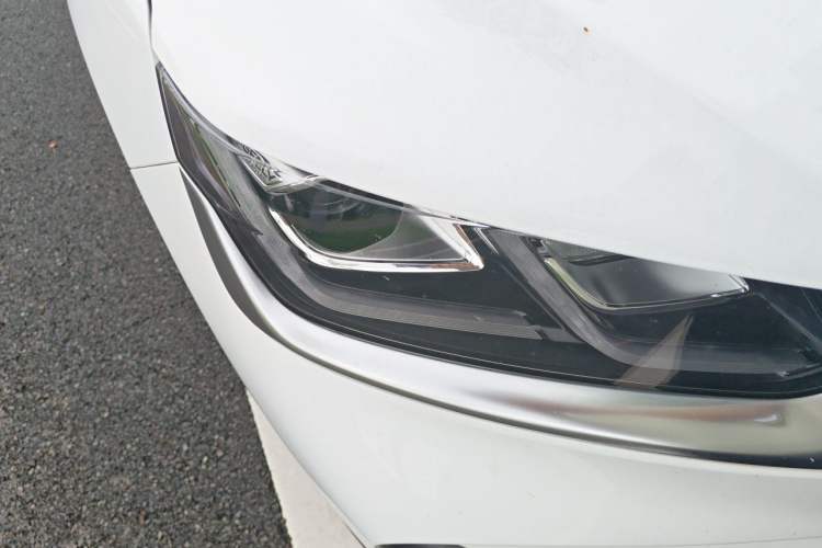 Used Geely Auto Coolray 2020 PRO 260T DCT Knight Right Front Headlight
