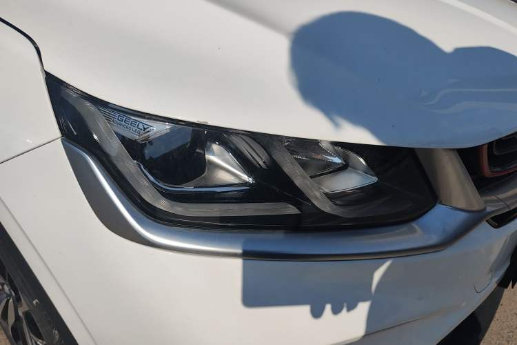 Used Geely Auto Coolray 2020 PRO 260T DCT Ranger Right Front Headlight
