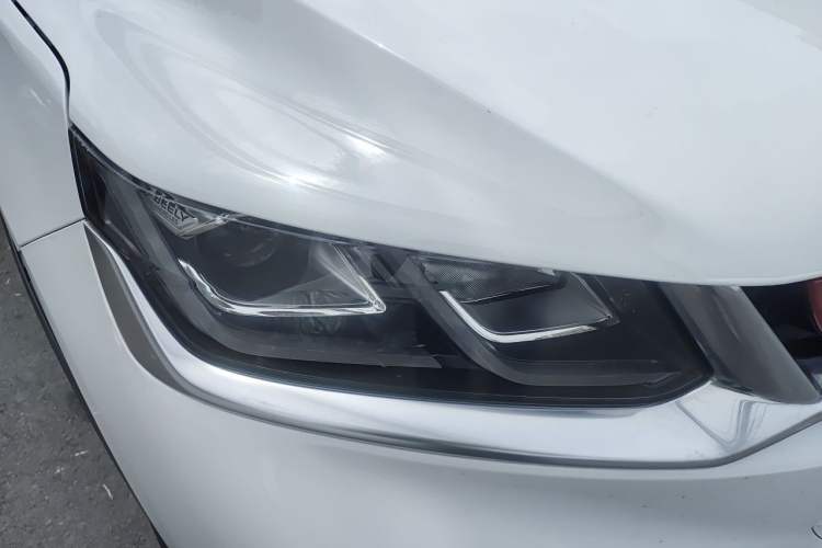 Used Geely Auto Coolray 2020 PRO 260T DCT Knight Right Front Headlight