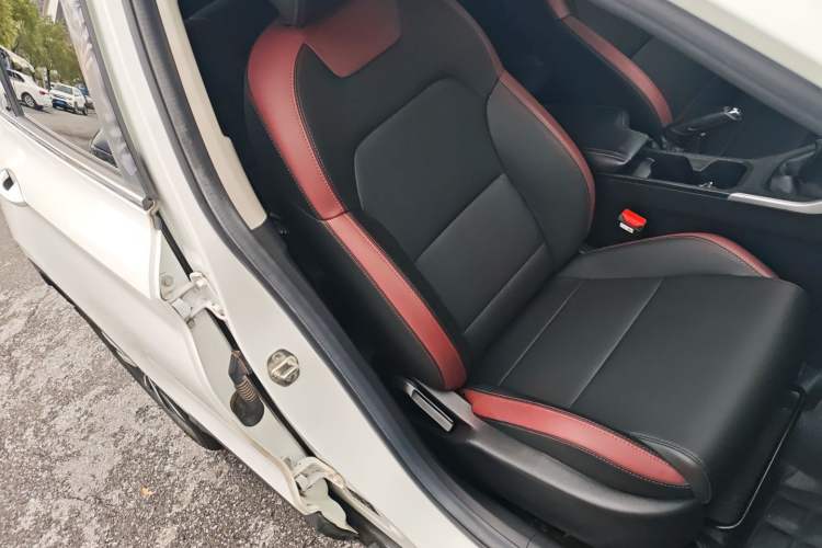Used Geely Auto Coolray 2020 240T Manual Archer Right Front Seat