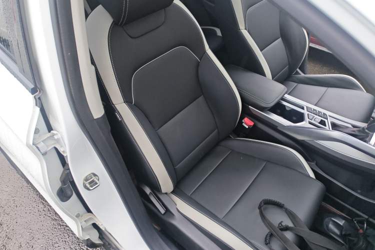 Used Geely Auto Coolray 2020 PRO 240T DCT Hunter Right Front Seat