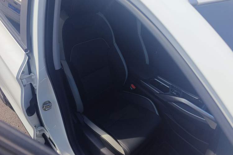 Used Geely Auto Coolray 2020 PRO 240T DCT Hunter Right Front Seat