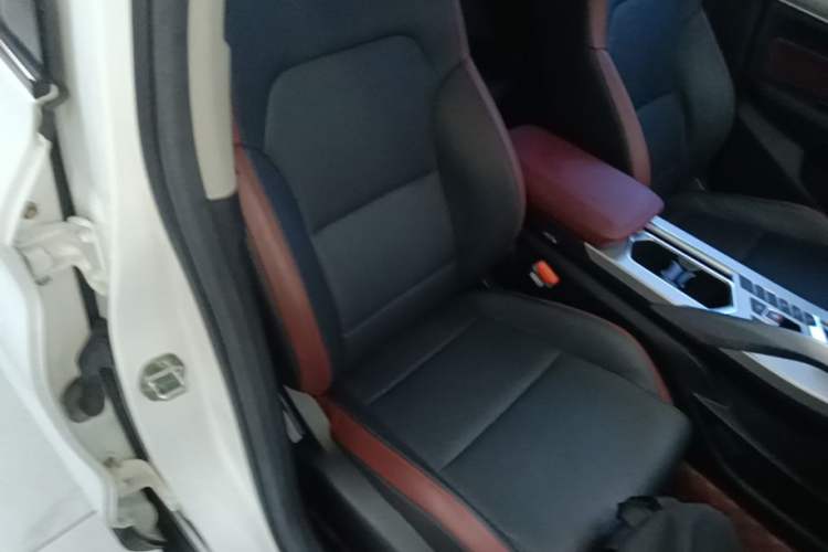 Used Geely Auto Coolray 2020 Facelift 240T DCT Hunter Right Front Seat