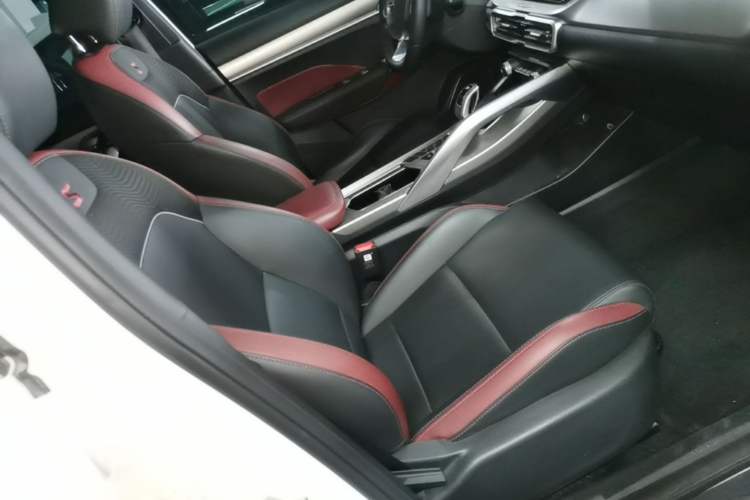 Used Geely Auto Coolray 2020 PRO 260T DCT Knight Right Front Seat