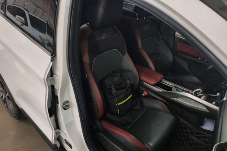 Used Geely Auto Coolray 2020 PRO 260T DCT Knight Right Front Seat