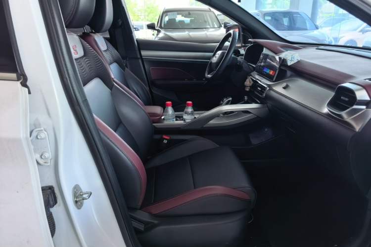 Used Geely Auto Coolray 2020 PRO 260T DCT Knight Right Front Seat