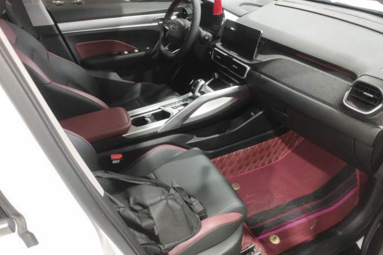 Used Geely Auto Coolray 2020 Facelift 240T DCT Hunter Right Front Seat