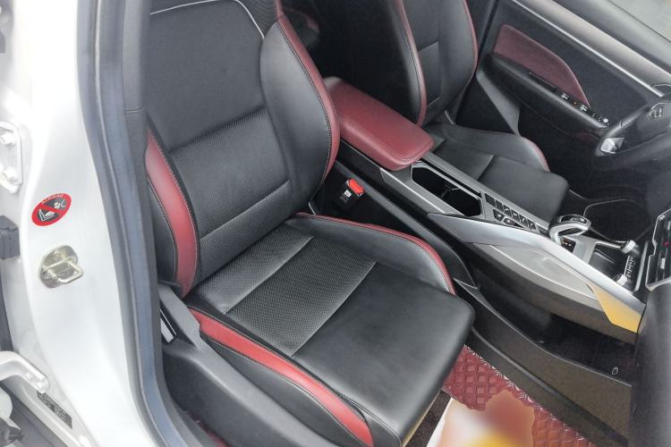 Used Geely Auto Coolray 2020 PRO 260T DCT Knight Right Front Seat