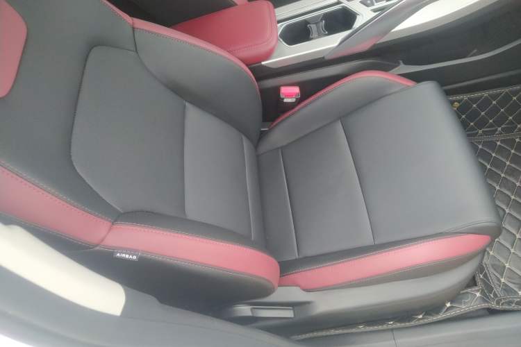 Used Geely Auto Coolray 2020 Facelift 240T DCT Hunter Right Front Seat