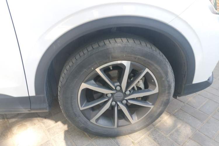 Used Geely Auto Coolray 2020 Facelift 240T DCT Hunter Right Front Wheel Hub